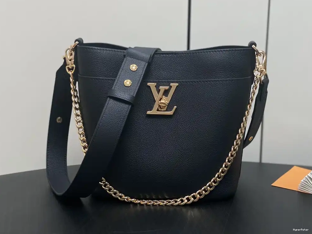 LOUIS VUITTON and - 20.5 12CM x x 20 Lock Walk 0520